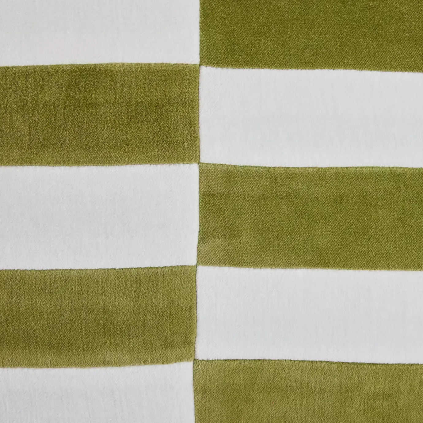 Butlers CHECKER VELVET Kissen- Kissen & Decken