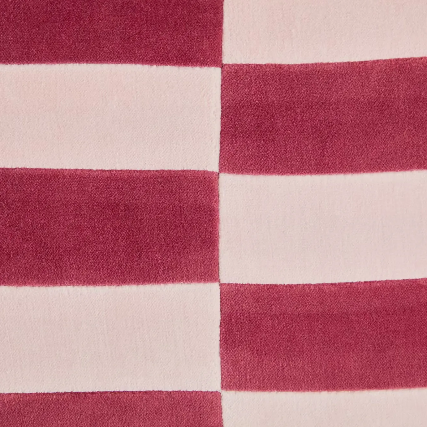 Butlers CHECKER VELVET Kissen- Kissen & Decken