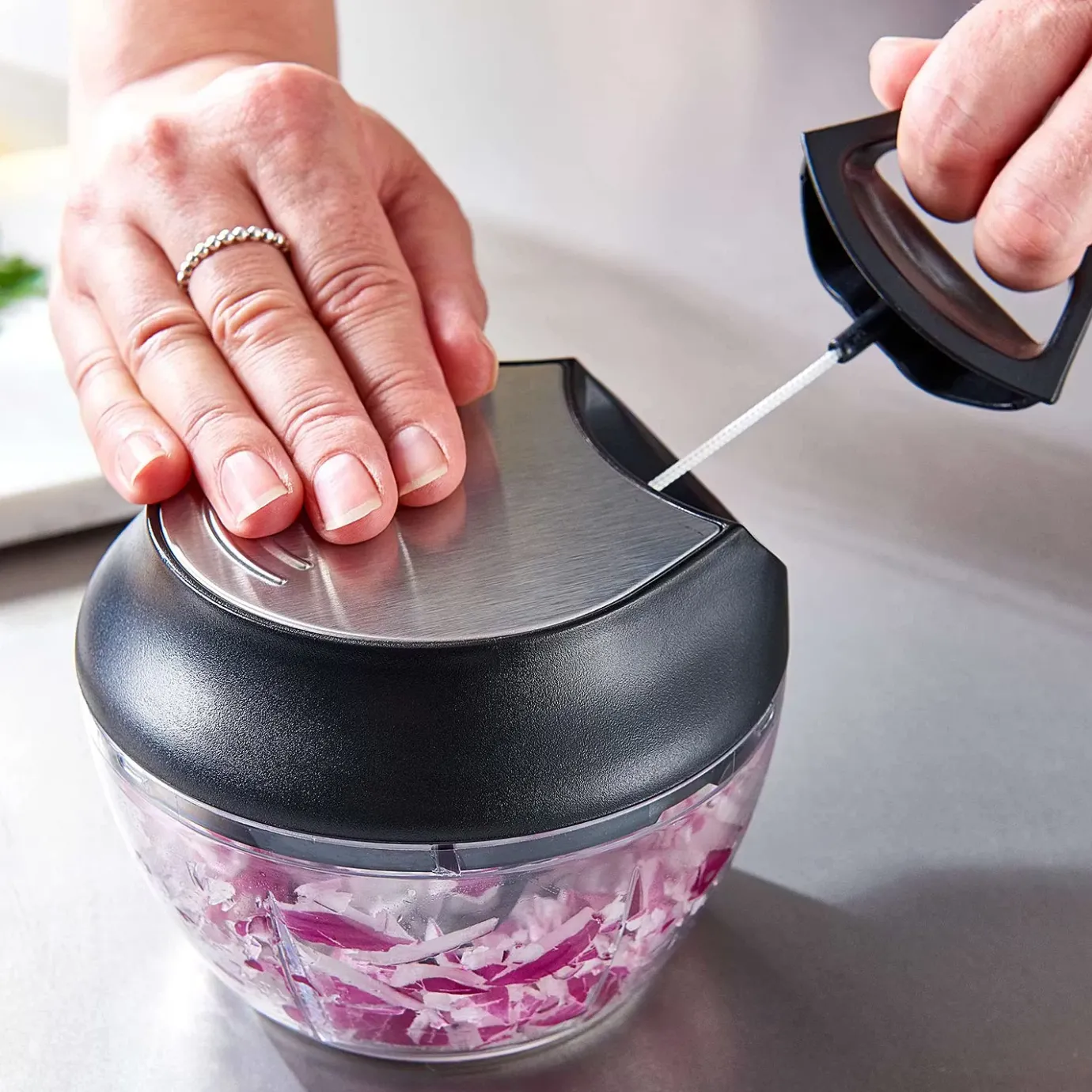 Butlers CHOP Gemüseschneider/Multizerkleinerer- Kochen & Backen