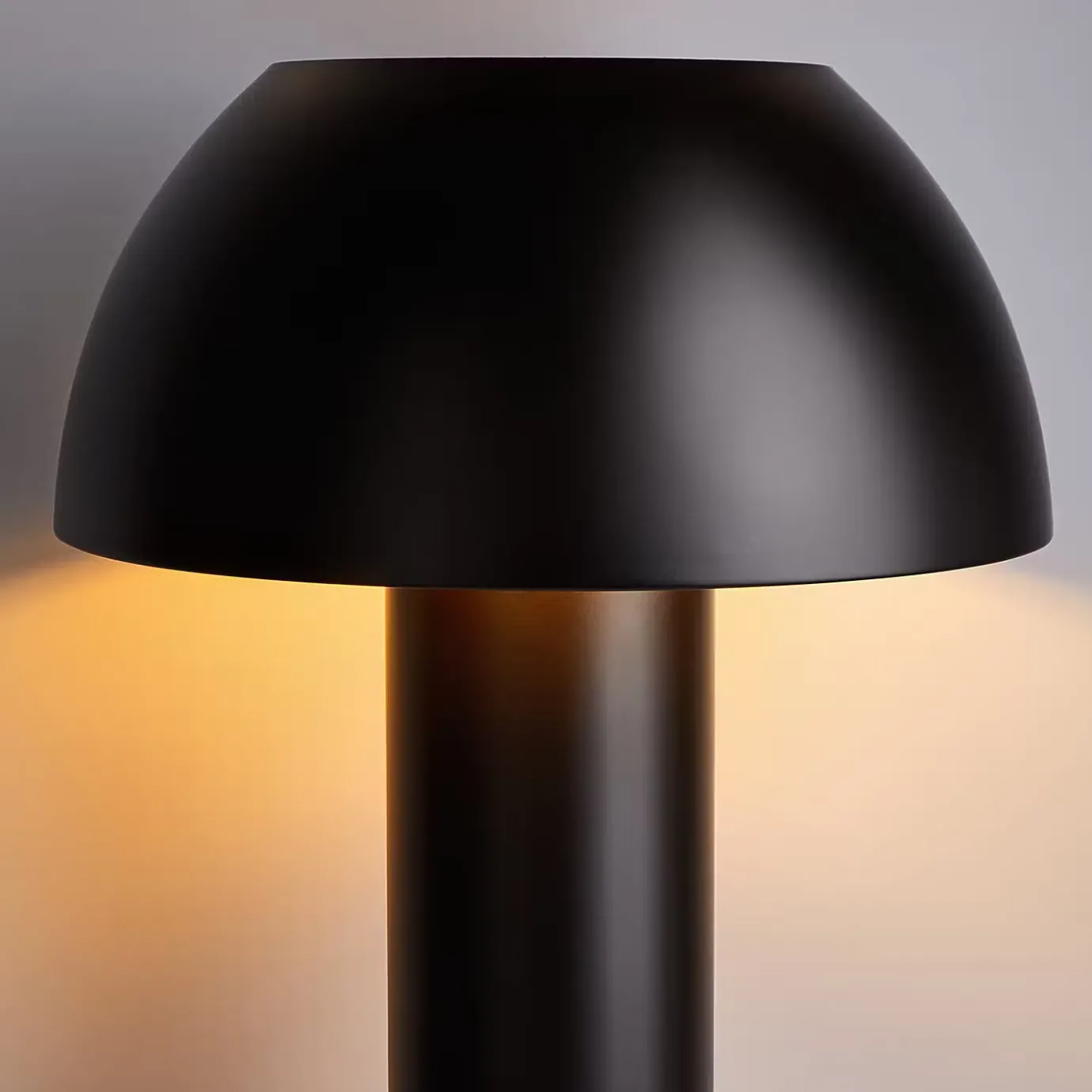 Butlers PROTOTYPE Tischleuchte- Tischlampen
