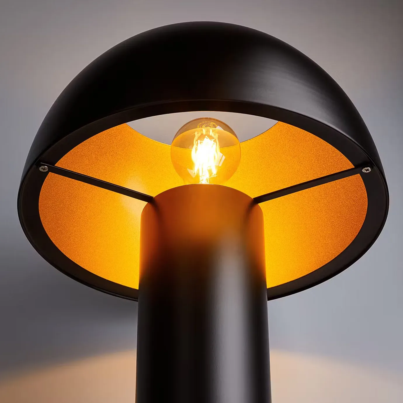 Butlers PROTOTYPE Tischleuchte- Tischlampen